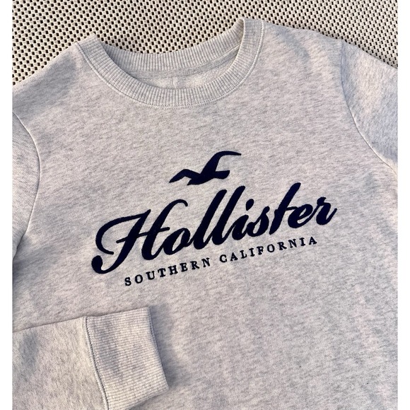 Y2K Hollister Sweatshirt Women Size S Large Front Logo Crewneck Heather Gray VTG - Picture 1 of 8